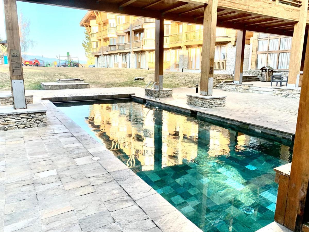 Entire Private Apartment In Pirin Golf & Country Club Bansko Bagian luar foto
