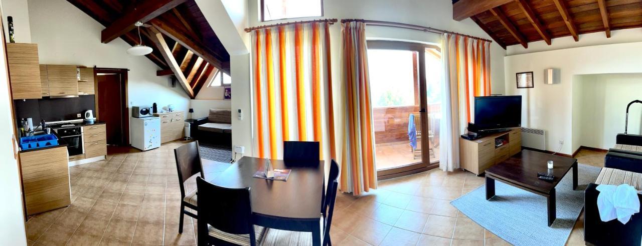Entire Private Apartment In Pirin Golf & Country Club Bansko Bagian luar foto
